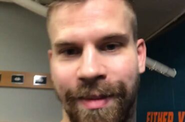 Une grosse victoire au tank la nuit dernière et tous les @sanjosesharks adorent ça. #Sta ...