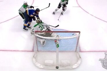 C'est l'émission @ vt9191, tout le monde. #Coupe Stanley
: @nhlonnbcsports
: @sportsnet ...