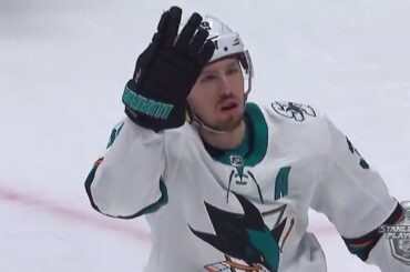 Quelle nuit pour @ loganc89 - trois objectifs très importants. #Coupe Stanley...