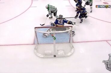 CES # Game7 SAUVE! #Coupe Stanley
: @nhlonnbcsports
: @sportsnet ...