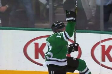 Dans les séries éliminatoires #StanleyCup, tout le monde progresse.
: @cnbc
: @sportsnet ...