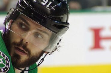 "Big Rig" Pat Maroon a mené les @stlouisblues à la victoire sur les @dallasstars dans un ...