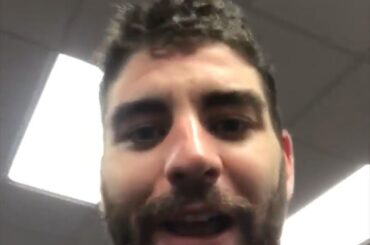 "Les garçons n'abandonnent pas!" Les @nhlcanes se lancent à la gym après un énorme g ...