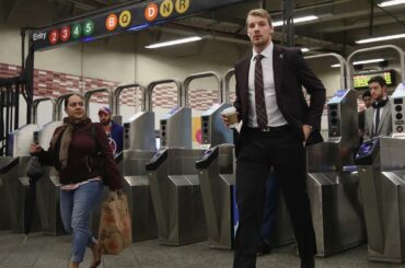 Les @ny_islanders prennent le métro pour le match 1 de ce soir au @barclayscenter i ...