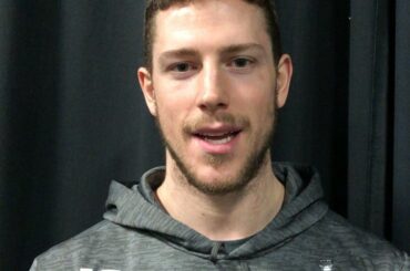 Lequel de ces faits sur @ charliecoyle_3 est un mensonge? Découvrez notre histoire pour ...