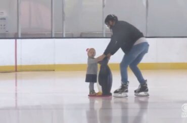 Patrice Bergeron patiner avec ses enfants est trop mignon. #StanleyCup (TW / JoeGiza) ...