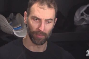 @ zeechara33 est une pure classe. #StanleyCup (TW / JoeGiza) ...