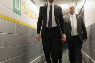 @ zeechara33 est arrivé à @tdgarden! #Coupe Stanley...
