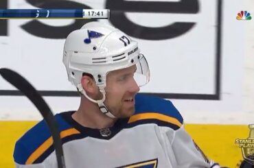 @ schboss17, oui, il avait lui-même un après-midi. #Coupe Stanley...
