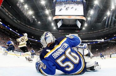 Oui, @binniner est si cool. #Coupe Stanley...