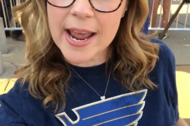 Gros thon! Beesly (@msjennafischer) vous appelle. #StanleyCup Confidentiel ...