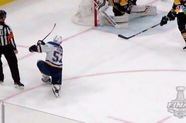 Toute grande sauvegarde glissante est une chose à parler. #Coupe Stanley...