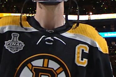 Qu'est-ce qui fait de Zdeno Chara un leader si spécial? Il suffit de demander à son entraîneur et @NHLBruins ...