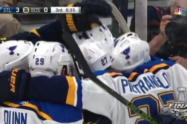 C'est un gros objectif. # Game7 #StanleyCup
: @nhlonnbcsports
: @sportsnet ...