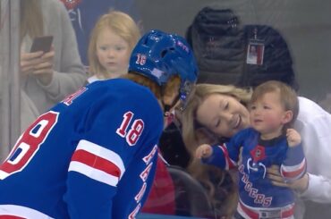 Bravo à vous, papas du hockey! #Fête des pères...
