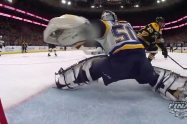 Pas même nerveux! # Game7 #StanleyCup
: @nhlonnbcsports
: @sportsnet ...