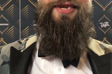 C'est officiel, @ brent_burns_88 se prépare pour les trois tours l'année prochaine! #NHLFanCho ...