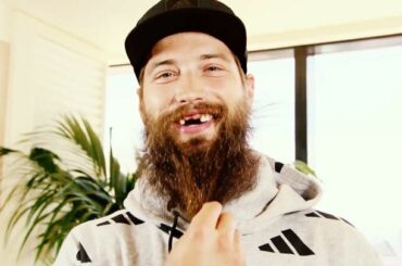 BIENVENUE DANS LA LNH, ENFANT! L'équipe de @adidashockey avec quelques conseils pour le #NHLDr ...