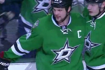 364 jours par an @ jamiebenn14 est une star de Dallas, mais aujourd'hui, il est aussi un anniversaire ...