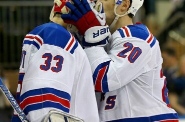 31 sauvegardes sur #RivalryNight pour le jeu blanc? Viens ici, toi. ...