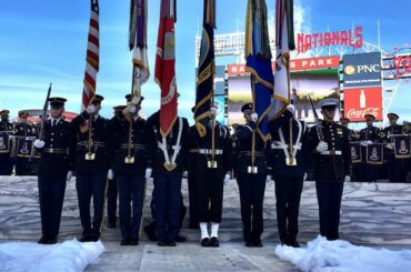 Un salut aux forces armées à Washington, DC. #WinterClassic ...