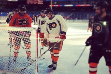 #winterclassic #flyers ...