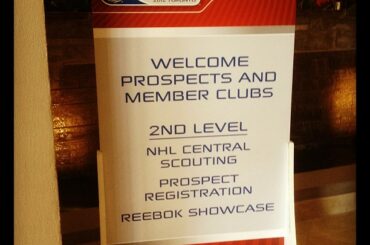 Nous suivons les meilleurs prospects @ AGally94 @JacobTrouba @ mriles4 à #NHLCombine tod ...