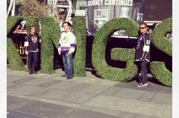 Compte à rebours pour la levée de la bannière @lisheshockey - #hockeyisback à 15h00 HE! ...