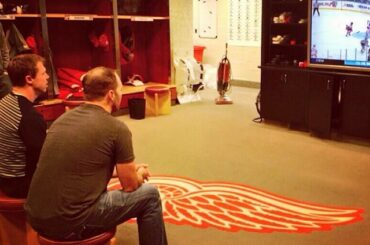 Kirk Maltby et Kris Draper ont repris le compte Twitter @NHLNetwork pour l ...