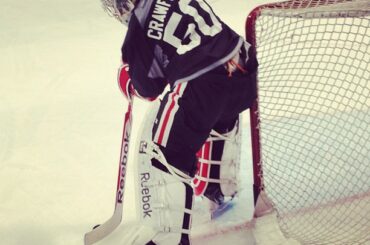 Chaque détail compte dans la finale #StanleyCup. Corey Crawford travaille sur le ...