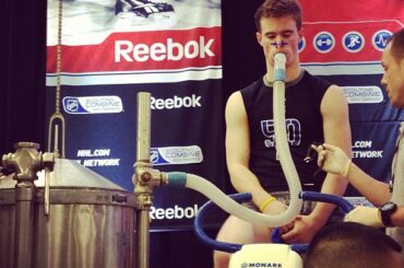 Quelqu'un a été connecté à l'un de ces? Le prospect suisse Mirco Mueller était prêt à ...