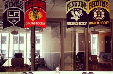 Et puis il y en avait 4. #CHIvsLAK #PITvsBOS #BecauseItsTheCup ...