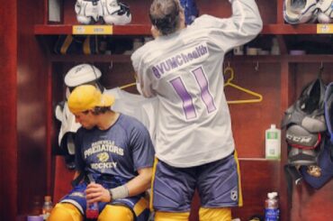 Les #Preds portaient ces maillots #HockeyFightsCancer avec Twitter gère la dernière nuit ...