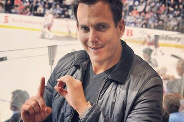 Le fan de longue date de @torontomapleleafs, Will Arnett, était au #WinterClassic de la nuit dernière ...