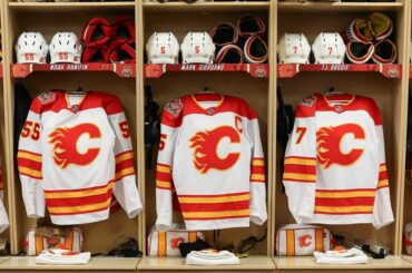 Il est presque temps #HeritageClassic

@nhlflames vs @nhljets
10 HE sur @sportsnet a ...