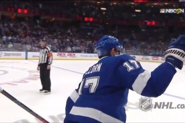Le jeu de déflexion est au rendez-vous pour Alex Killorn (@ akillorn17). #WNH: @nhlonnbcspor ...
