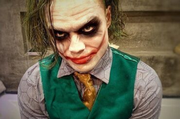 Max Domi en tant que Joker. #HockeyHalloween (@max) ...