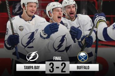 La première frappe de @tblightning lors du premier jour de #NHLGlobalSeries, tandis que la @edmon ...