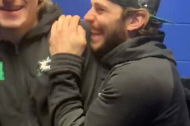 Roope Hintz (@hhinee) donne une mise à jour de la route avec un peu d'aide d'un fr ...