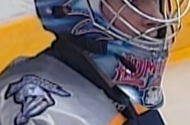 Avant le NHL #WinterClassic 2020, jetez un coup d'œil au premier ca de Pekka Rinne ...