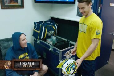 Juuse Saros a fait fabriquer un masque d'hommage spécial sur le nouvel épisode de Road to the NH ...