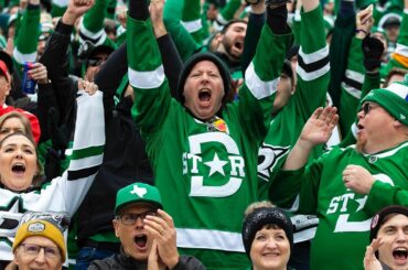 Thank you to the 85,000+ fans that made this #WinterClassic the best yet! ...