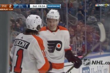 Notre réaction à cette aide de James van Riemsdyk (@jvanriemsdyk): #WNH
: @nhlonnb ...