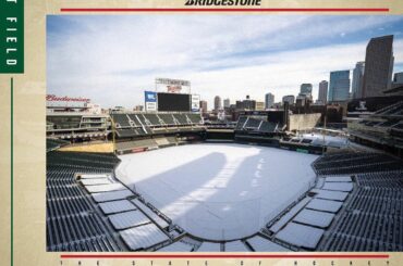 Le 2021 #WinterClassic présenté par @bridgestonetires sera joué sur Target ...