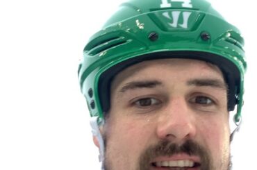 Dallas, @ jamiebenn14 a pu ressentir l'amour aujourd'hui au Cotton Bowl. #WinterClassi ...