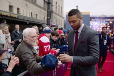 @seth_jones se sentait frais sur le tapis rouge de la nuit dernière. #NHLAllStar

Regardez NHL ...