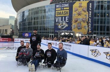 Les Nashville Sled Preds enseignent à Chris Mason comment jouer sur @ ...