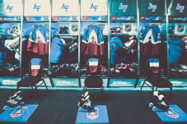 Bientôt ... #StadiumSeries

Ce soir à 8 HE sur @nhlonnbcsports & @sportsnet ....