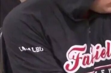 Lors de sa deuxième bataille contre le cancer et ayant besoin d'une greffe de moelle osseuse, Charli ...