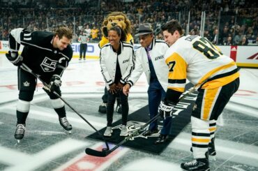 Willie O'Ree et Blake Bolden (@sportblake) lâchent la rondelle? N'aurait pas pu demander f ...